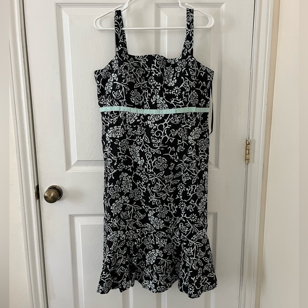 Madison Leigh Black and Teal Floral Dress